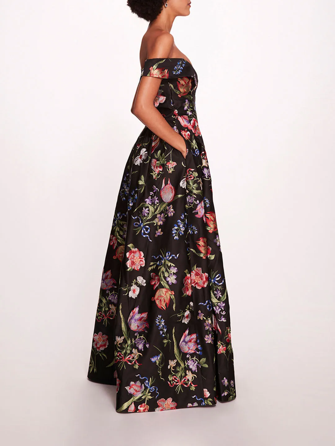 Alex Gown sold by Marchesa product image thumbnail 3