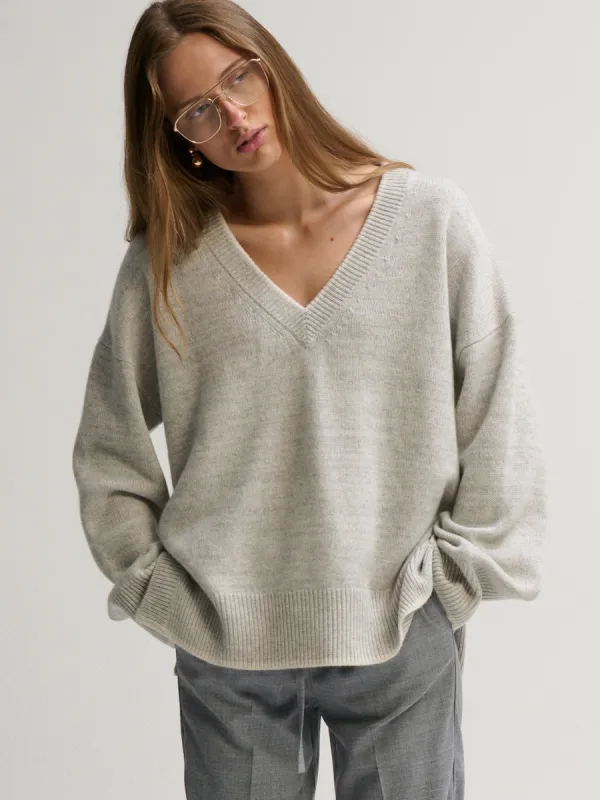OVERSIZED SLOUCHY VEE made by Margaret O'Leary