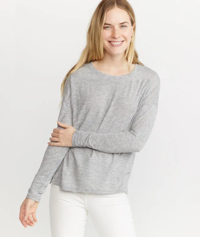 Mona in Long Sleeve Crew in Thin Grey/White Stripe sold by Marine Layer