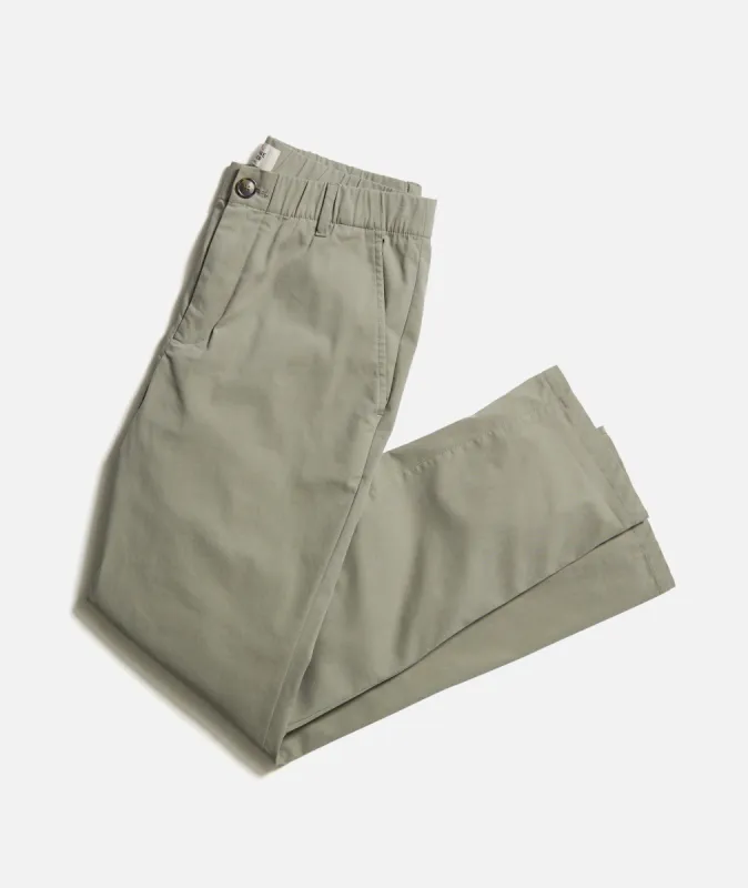 Saturday Breeze Chino sold by Marine Layer