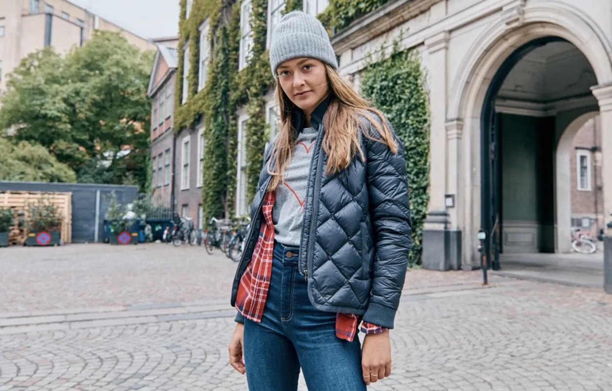 considers granola a food group sold by Marine Layer