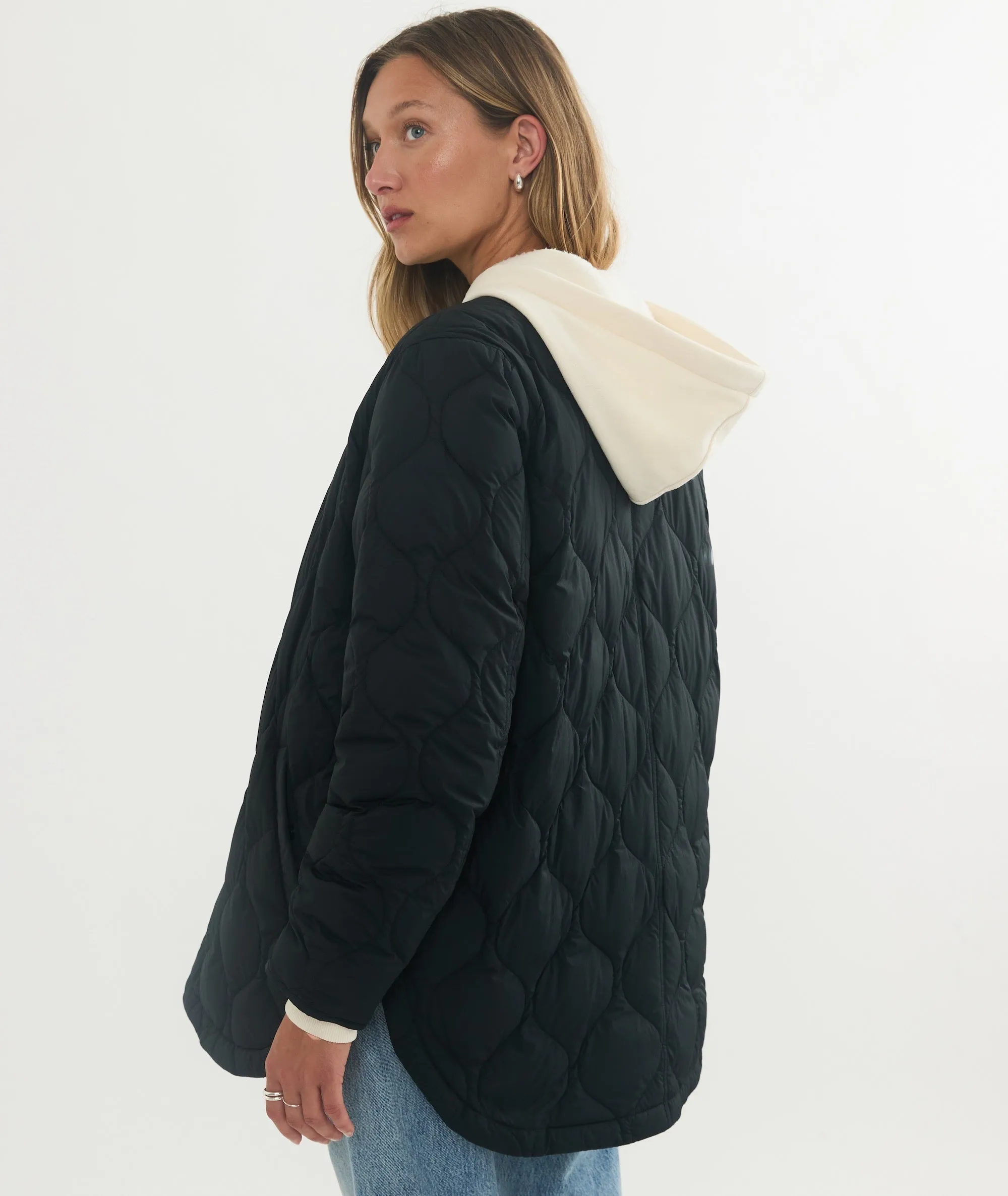 Calista Lightweight Quilted Jacket sold by Marine Layer product image thumbnail 2