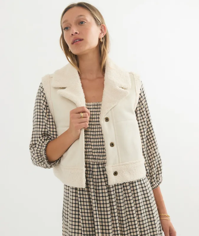 Quebec Sherpa Vest sold by Marine Layer