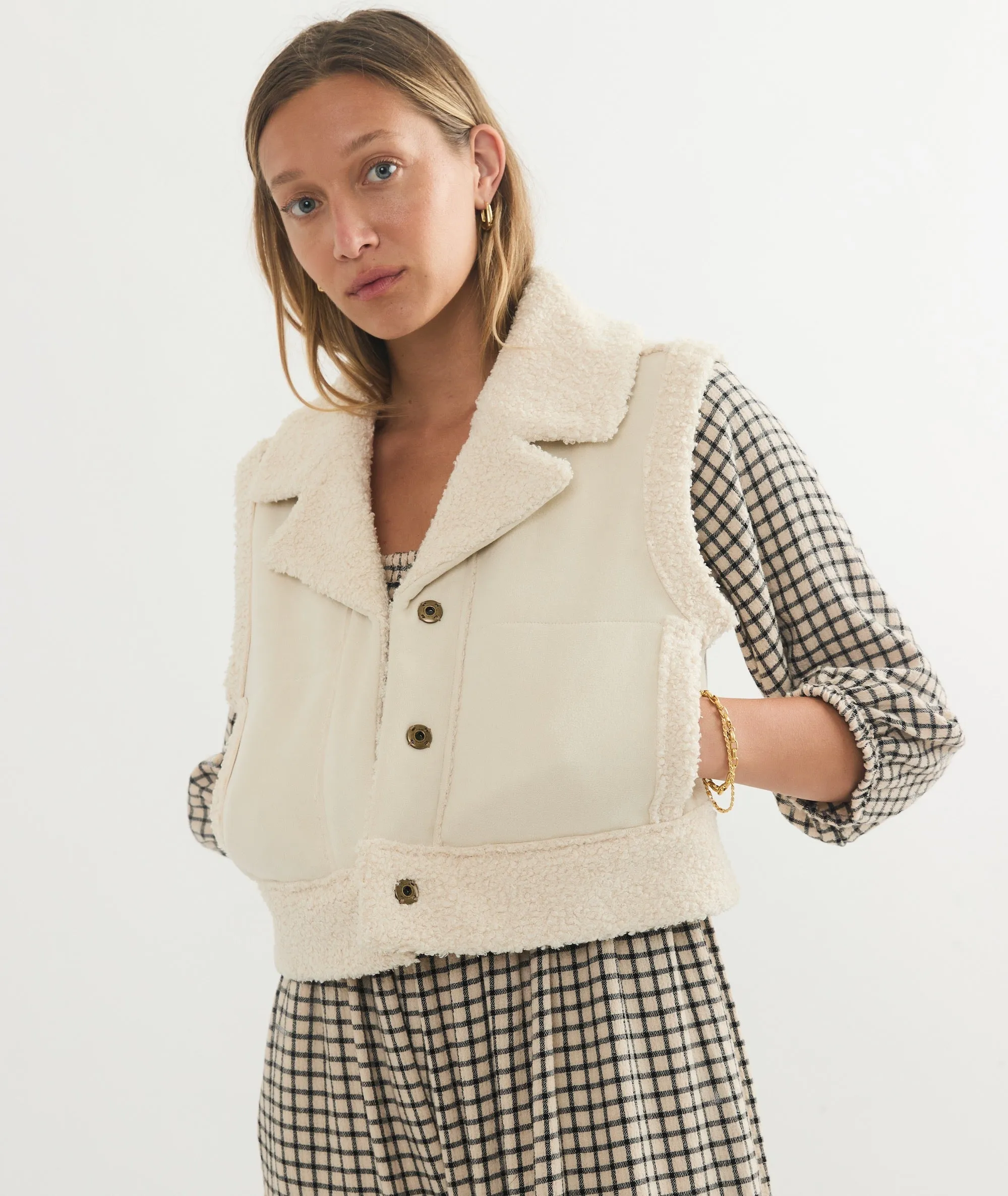 Quebec Sherpa Vest sold by Marine Layer product image thumbnail 5