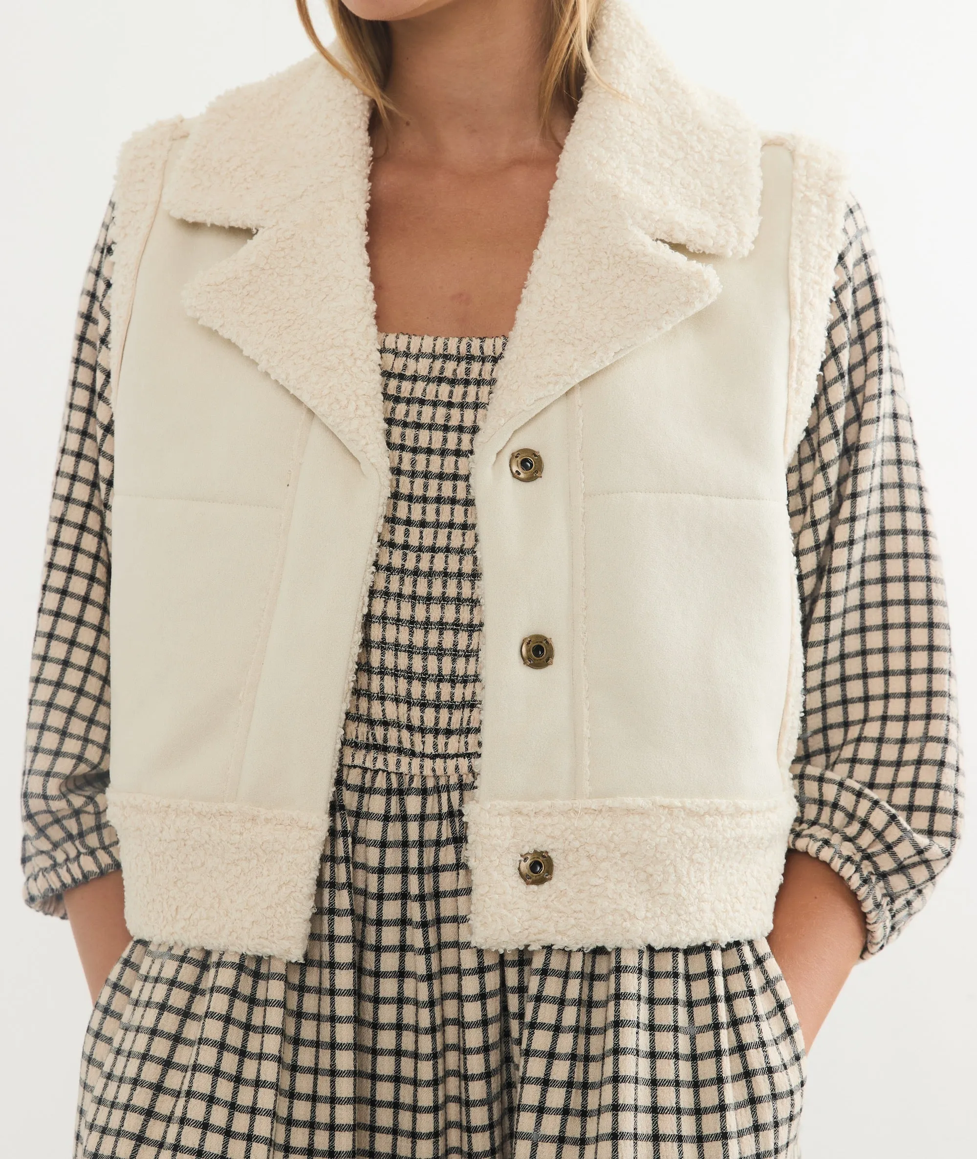 Quebec Sherpa Vest sold by Marine Layer product image thumbnail 4