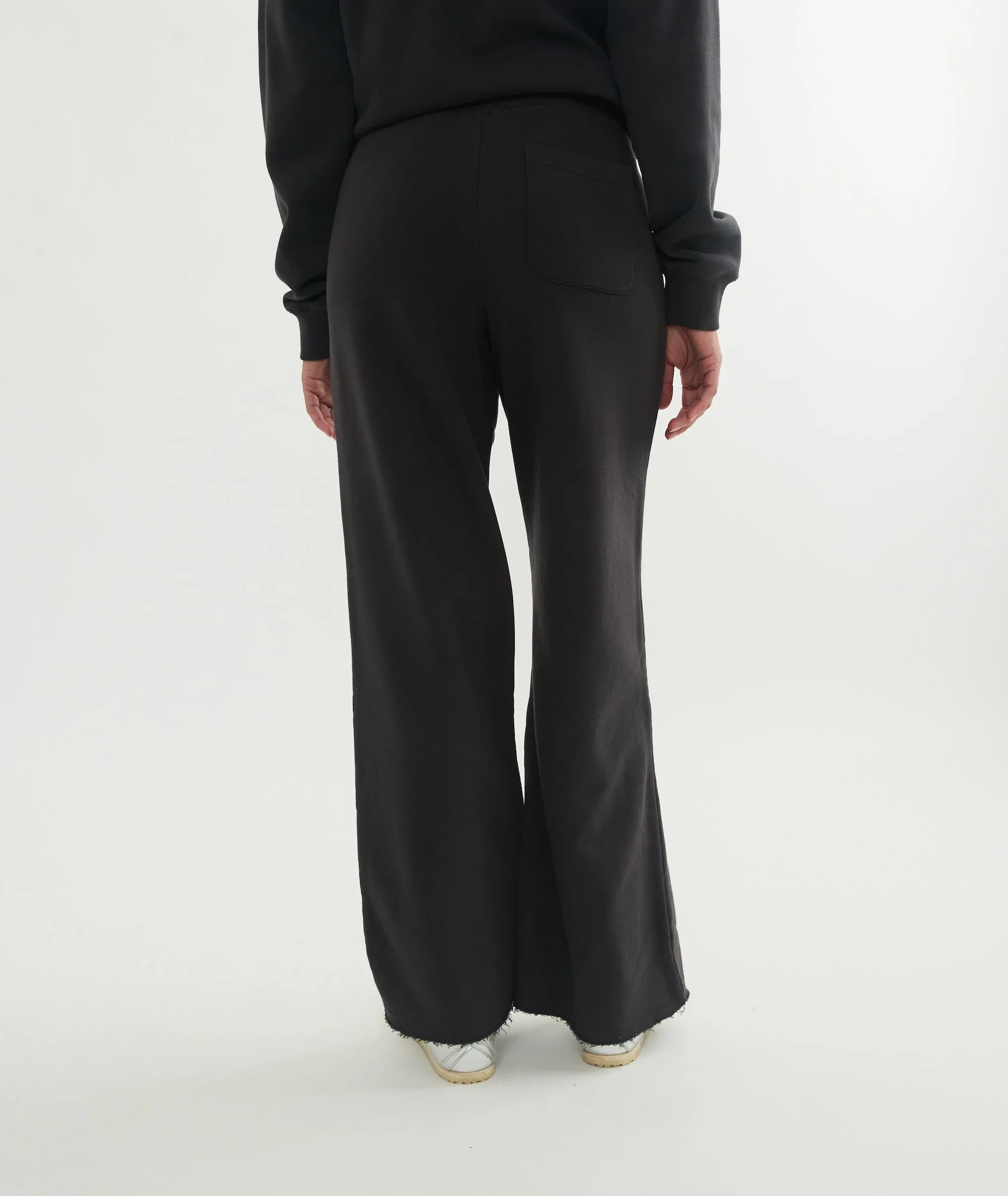 Cloud 9 Fleece Wide Leg Sweatpant sold by Marine Layer product image thumbnail 5