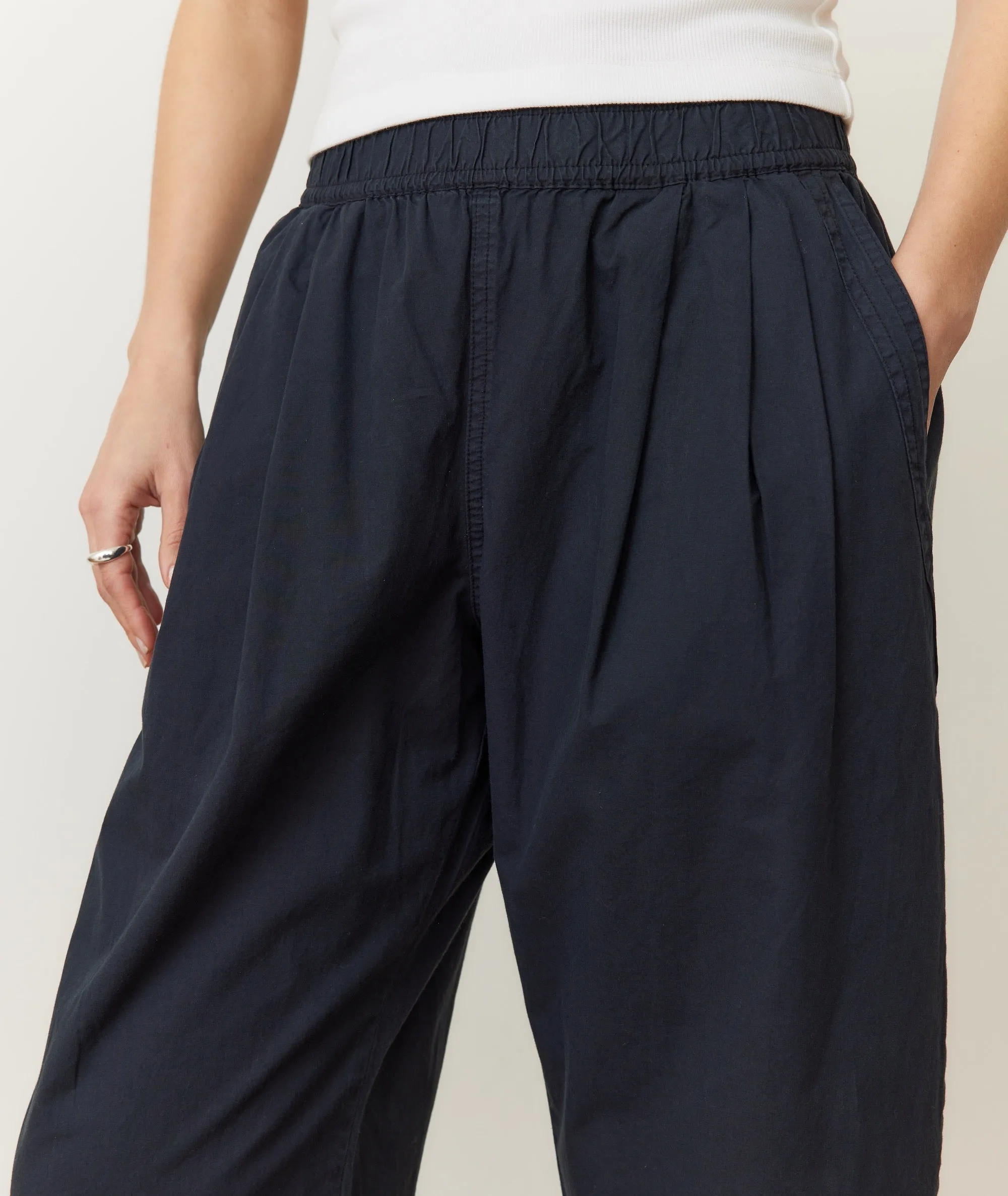 Kyra Poplin Barrel Pant sold by Marine Layer product image thumbnail 4