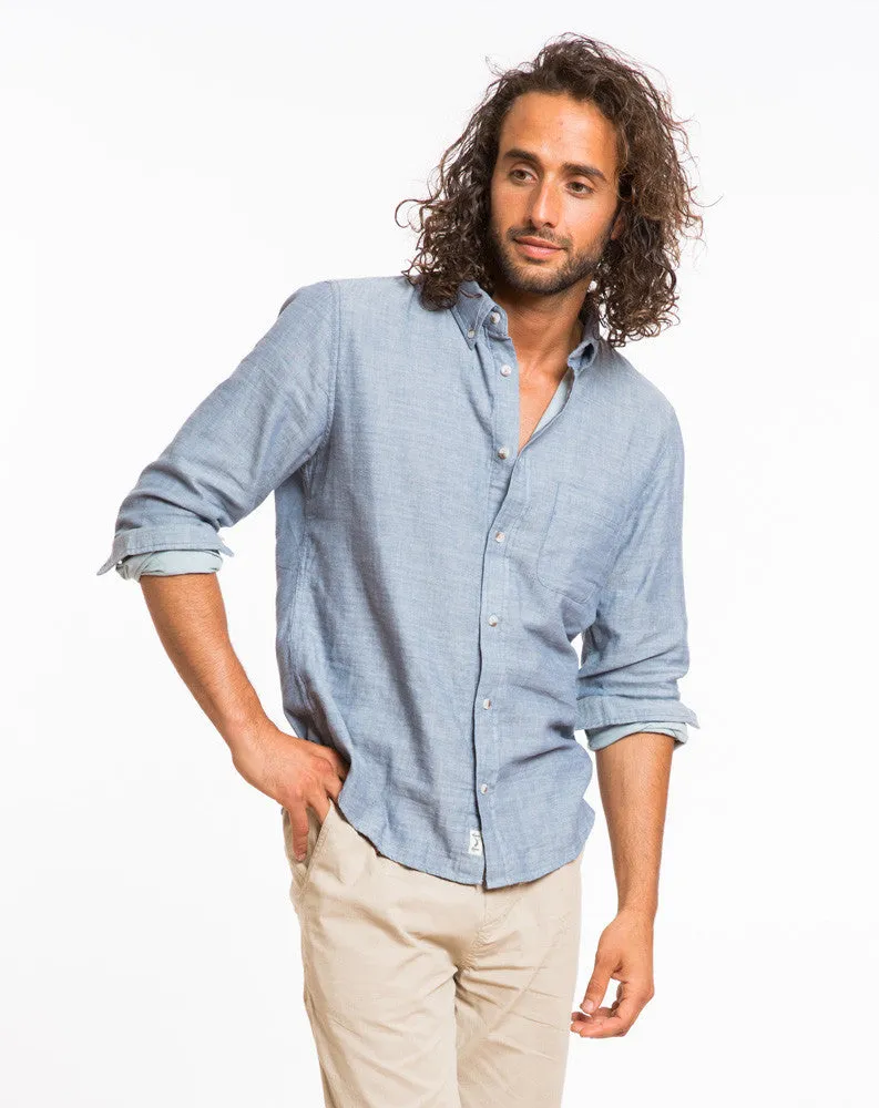 The Butler Oxford sold by Marine Layer