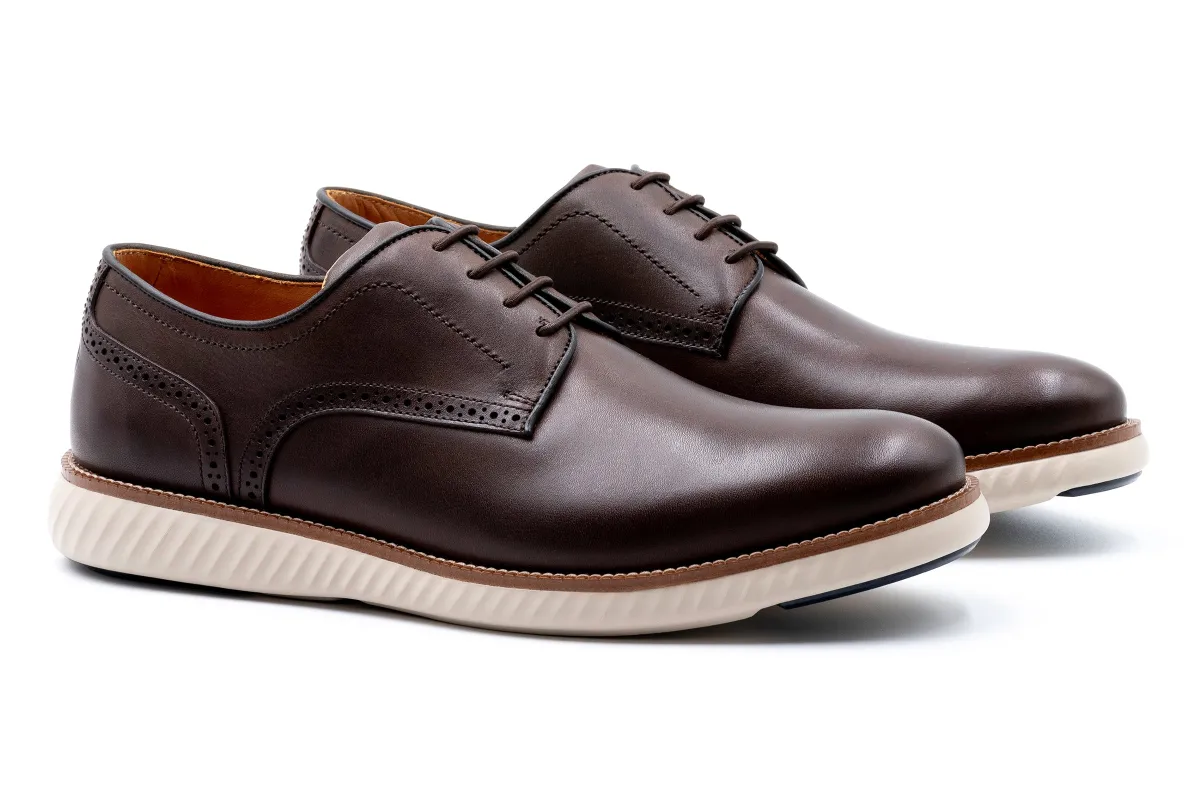 CountryAire Saddle Leather Plain Toe - Chocolate made by Martin Dingman