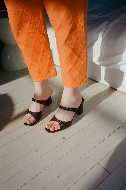 UNA SANDAL, BRUN CALF made by Maryam Nassir Zadeh