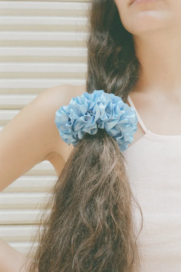 CARNATION SCRUNCHIE, PORCELAIN BLUE sold by Maryam Nassir Zadeh product image thumbnail 4