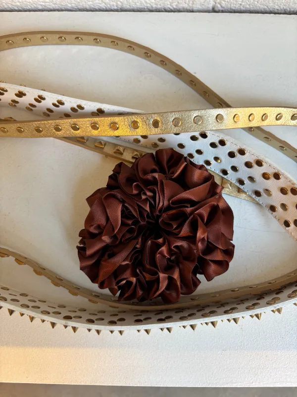 CARNATION SCRUNCHIE, FRIAR BROWN made by Maryam Nassir Zadeh