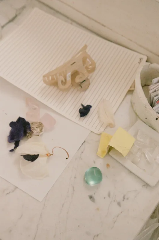 RIVER CLAW CLIP, BEACH made by Merrma