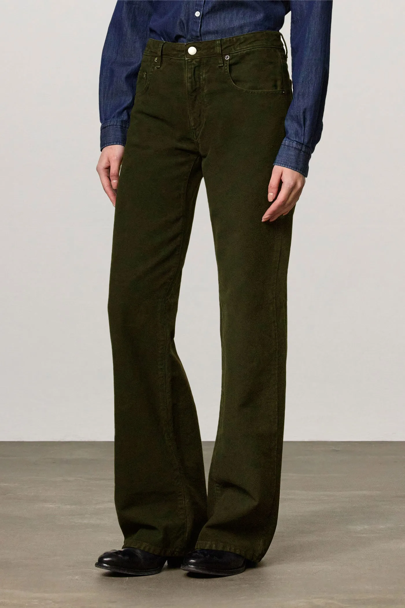 FLARE sold by Massimo Alba