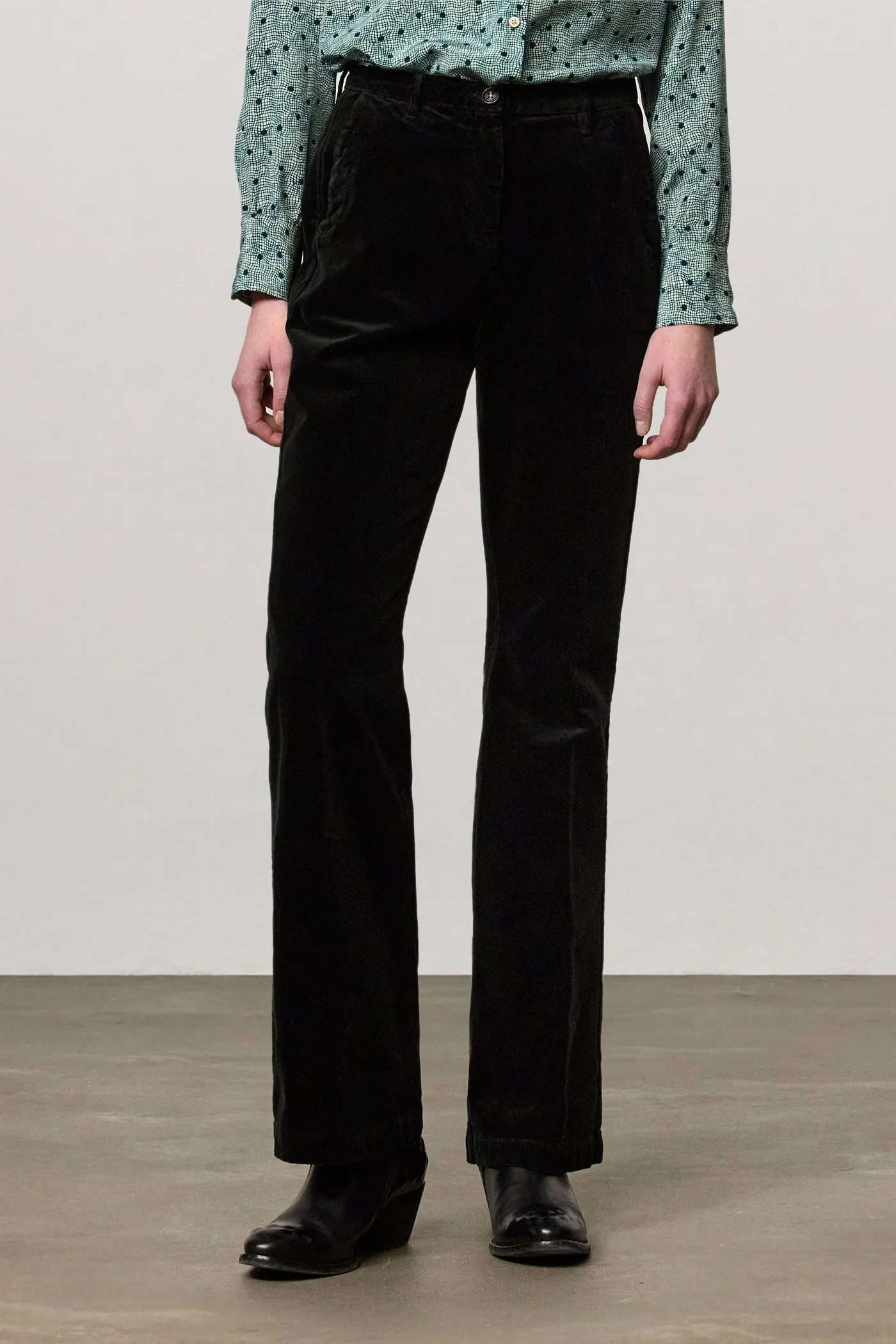 LIZA2 sold by Massimo Alba