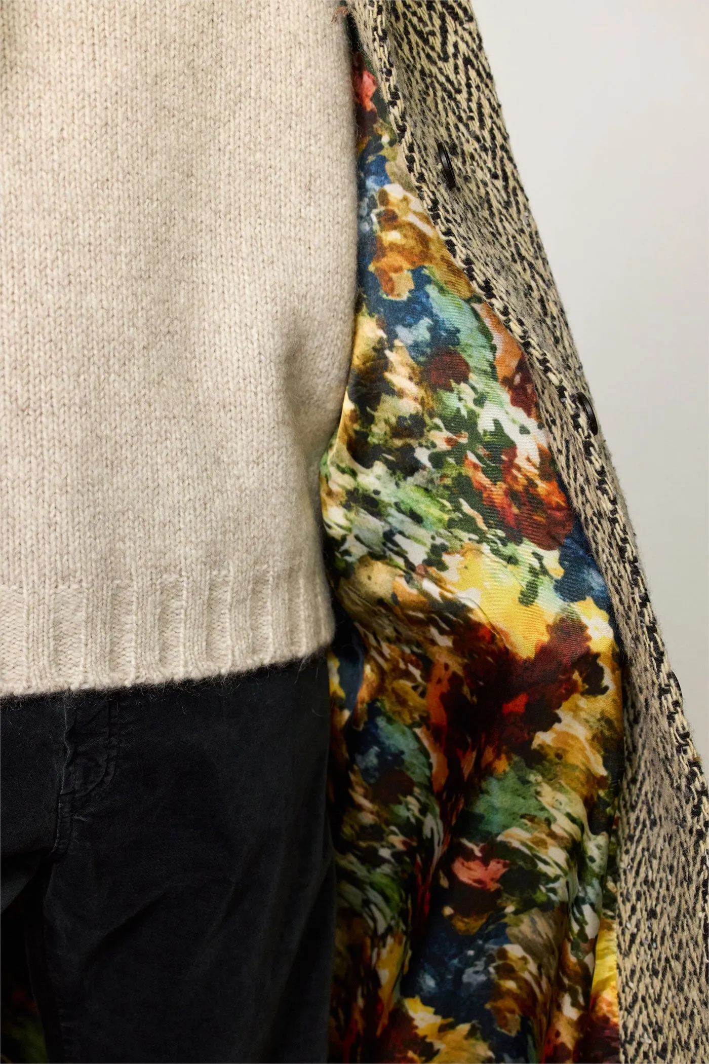 GWEN sold by Massimo Alba product image thumbnail 3