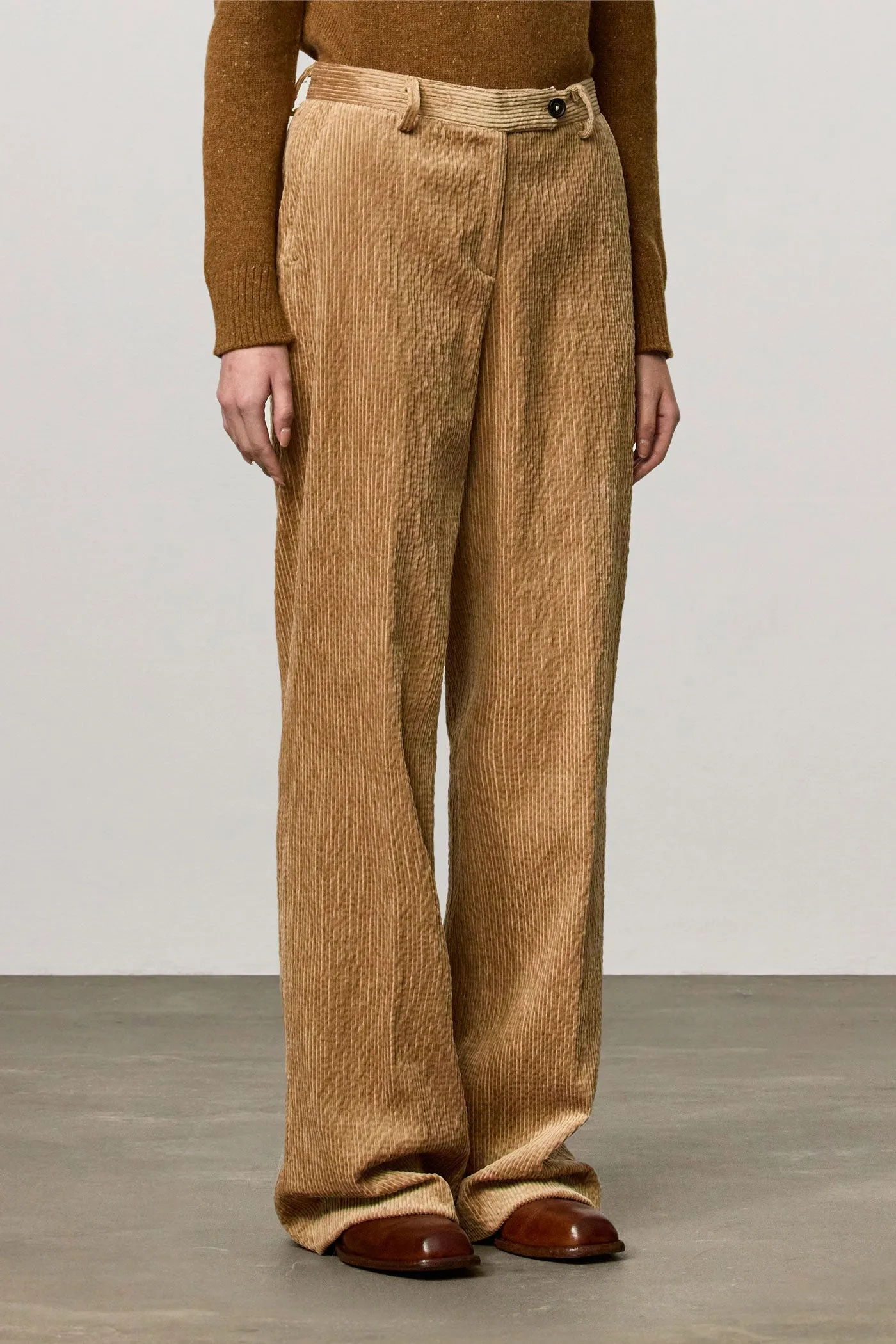 LAMNA sold by Massimo Alba