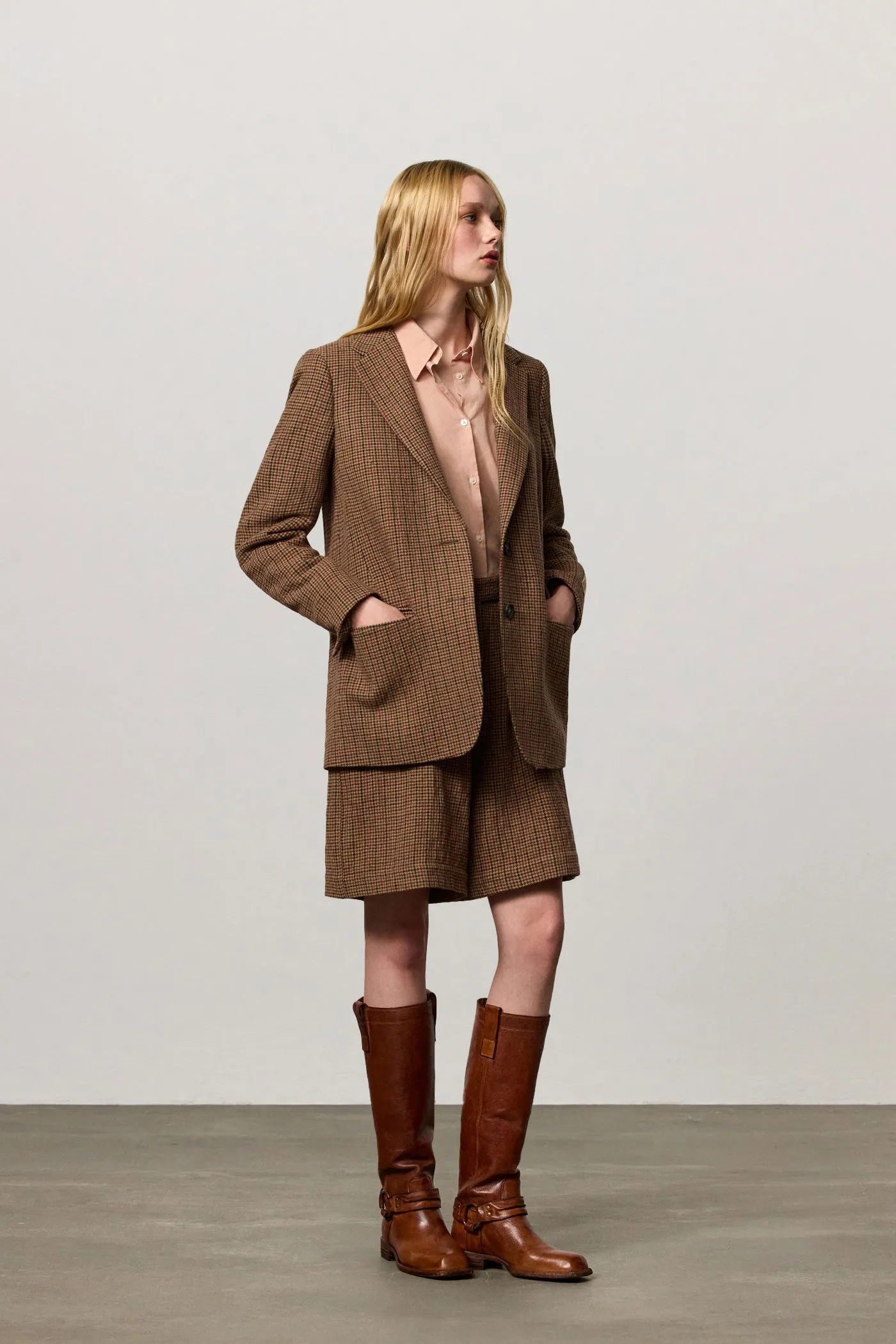 JACKIE sold by Massimo Alba