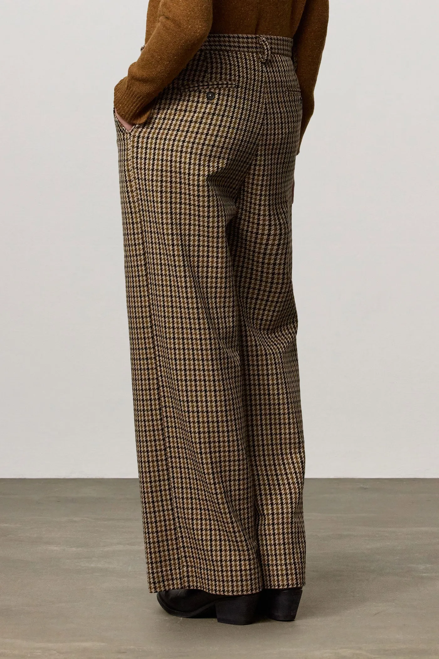 LAMIA sold by Massimo Alba product image thumbnail 2