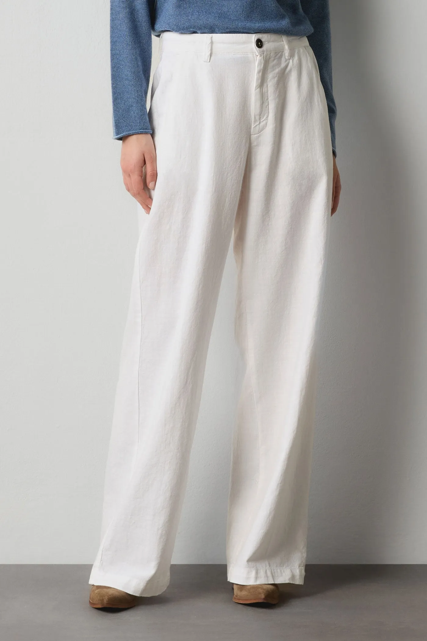 LOIS sold by Massimo Alba