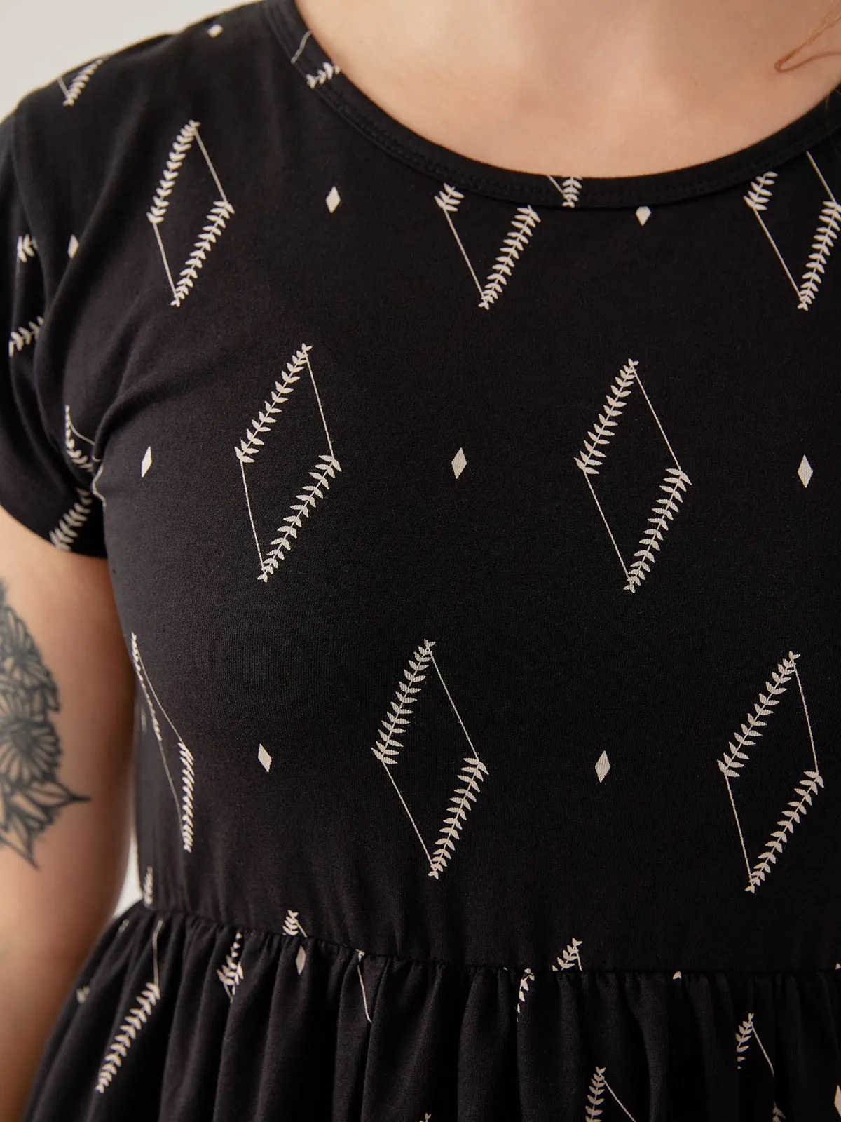 Logan Midi Dress - Diamond Vine Black sold by Mata Traders product image thumbnail 2