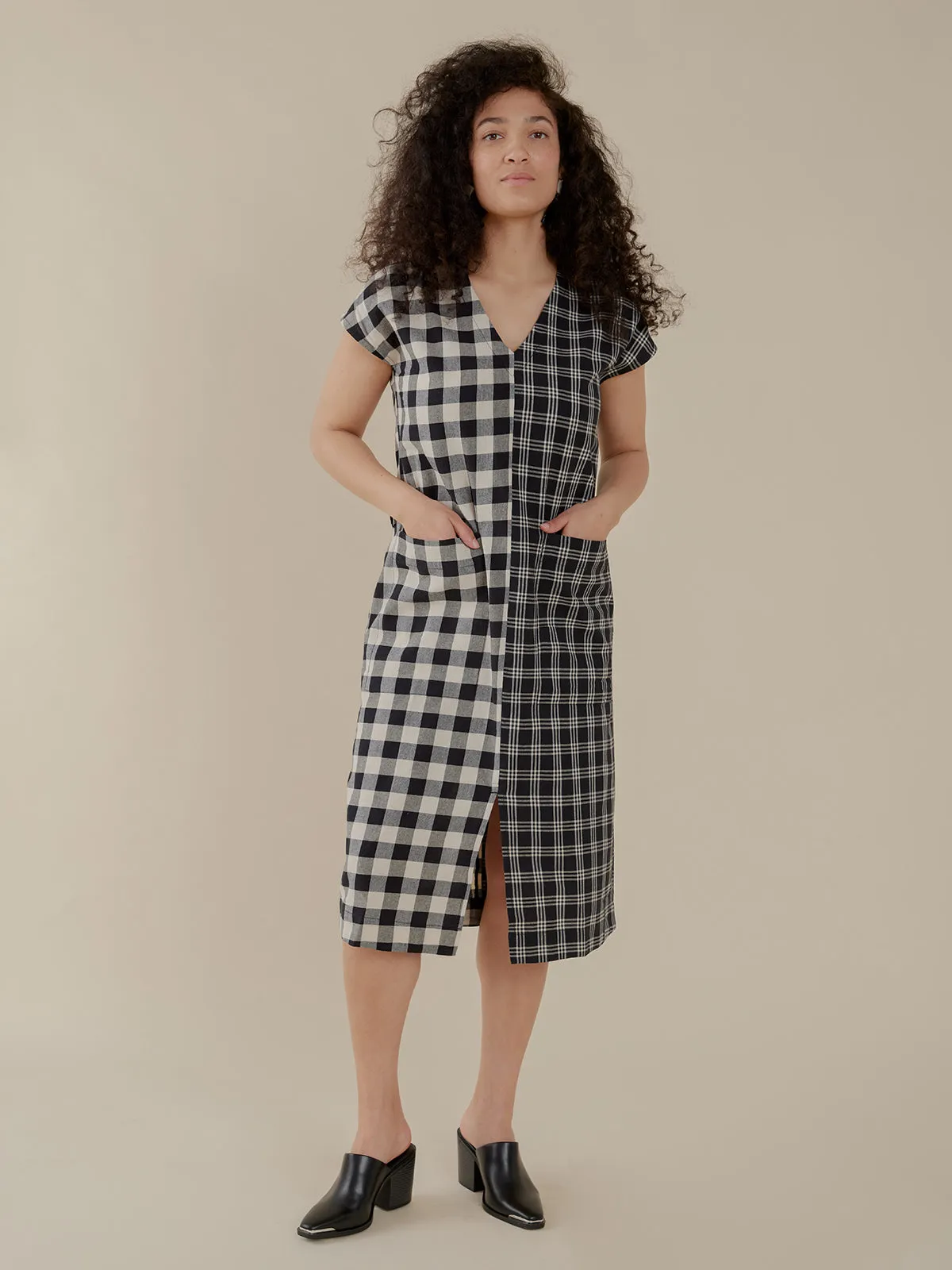 Padma Pocket Dress - Black and White Mix sold by Mata Traders product image thumbnail 2