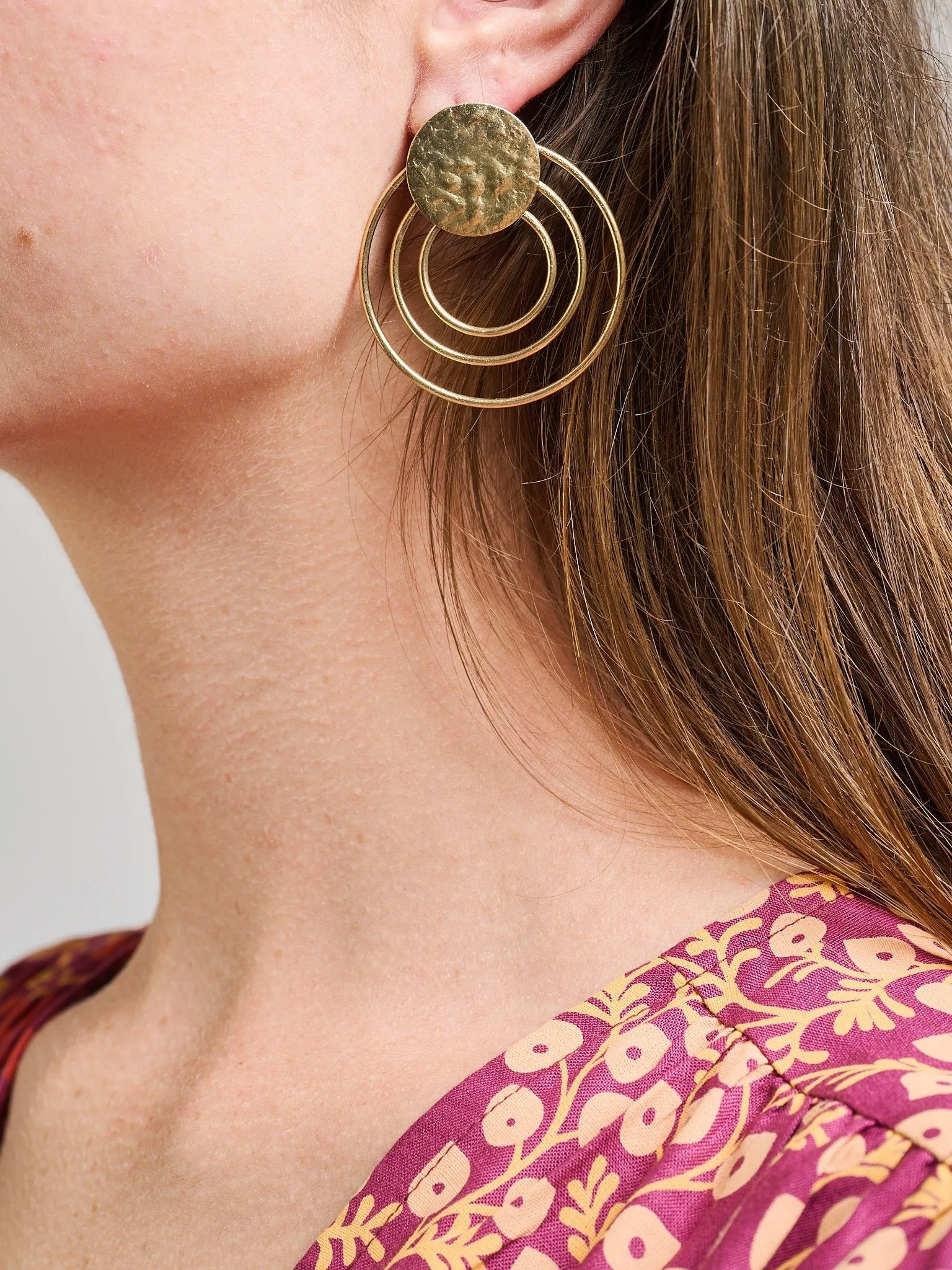 Sol Stud Earrings - Gold sold by Mata Traders