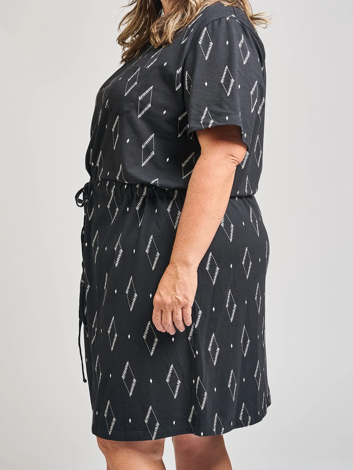 Abby Drawstring Plus Size Dress - Diamond Vine Black sold by Mata Traders product image thumbnail 3