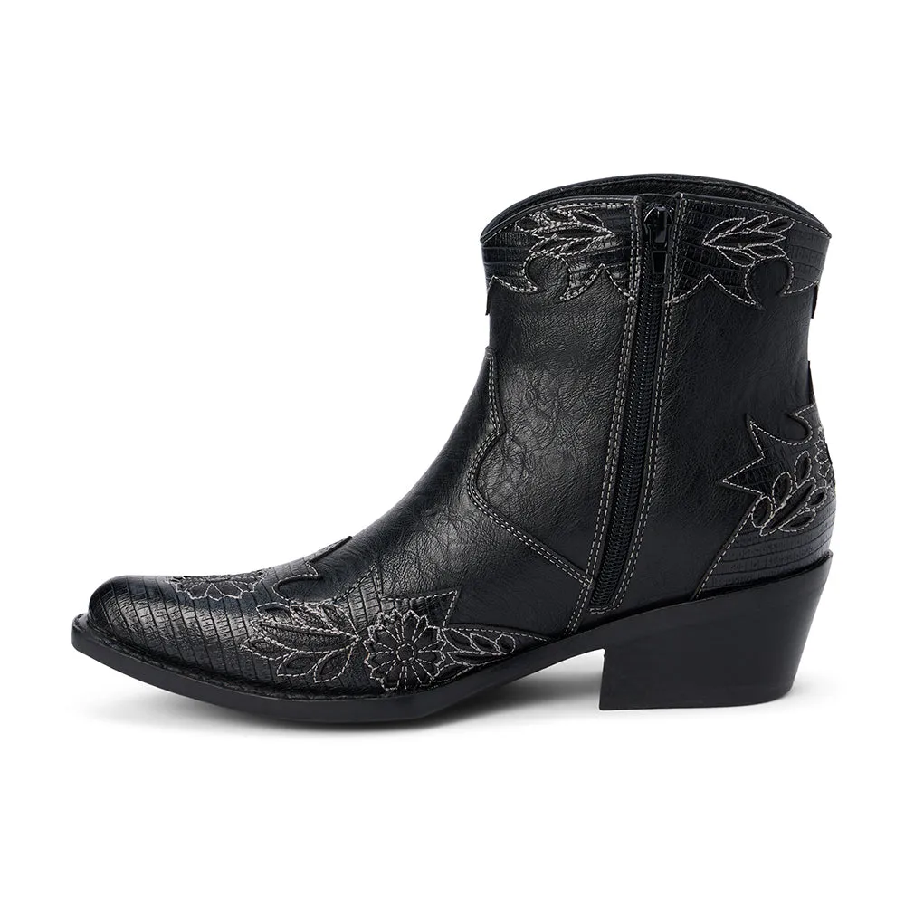 Savanna Ankle Boot sold by Matisse product image thumbnail 4