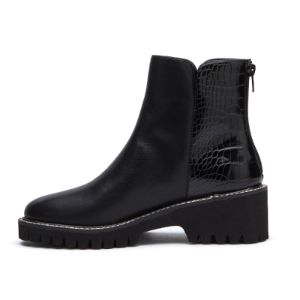 Flo Ankle Boot sold by Matisse
