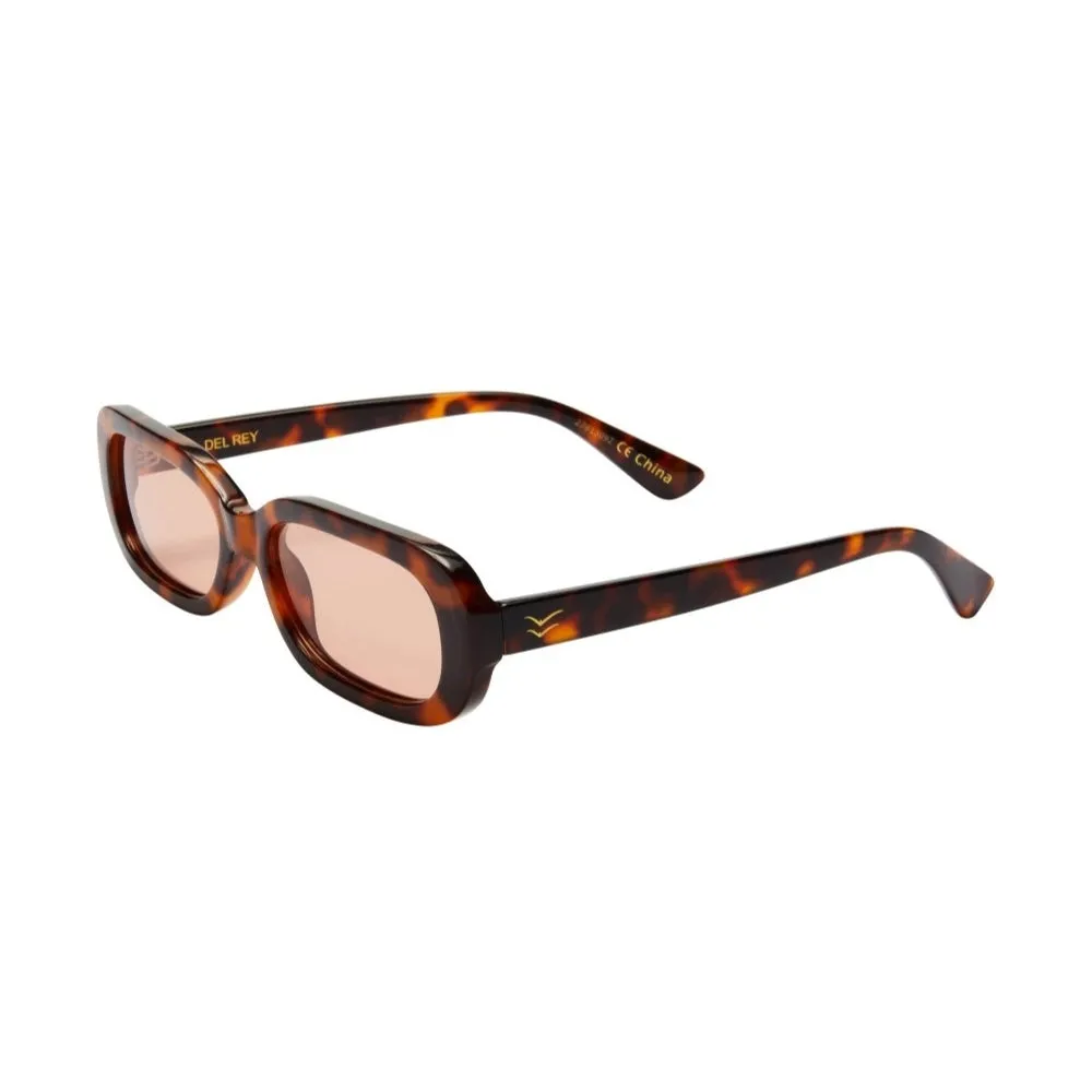 Del Rey Rectangular Sunglasses sold by Matisse product image thumbnail 3