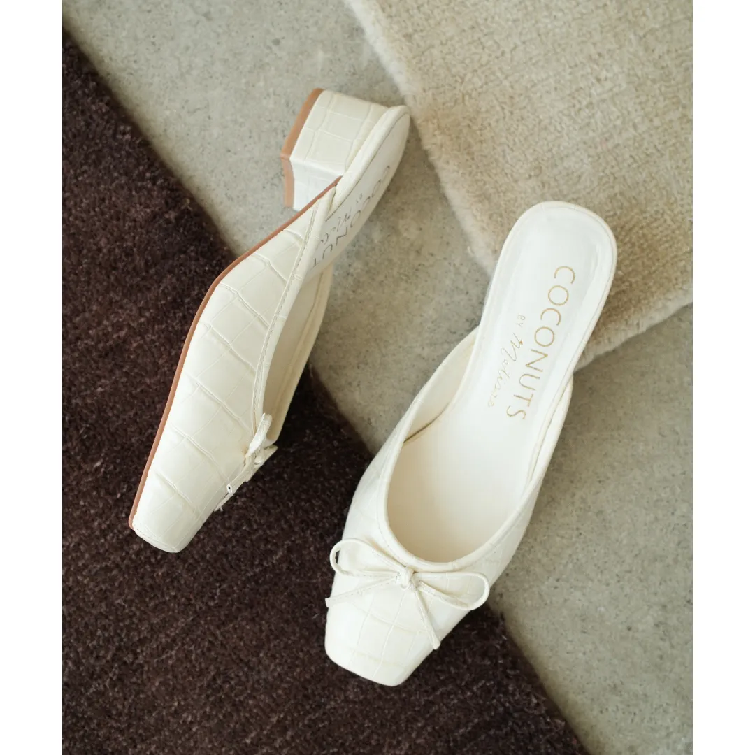 Geneva Heeled Mule sold by Matisse product image thumbnail 4