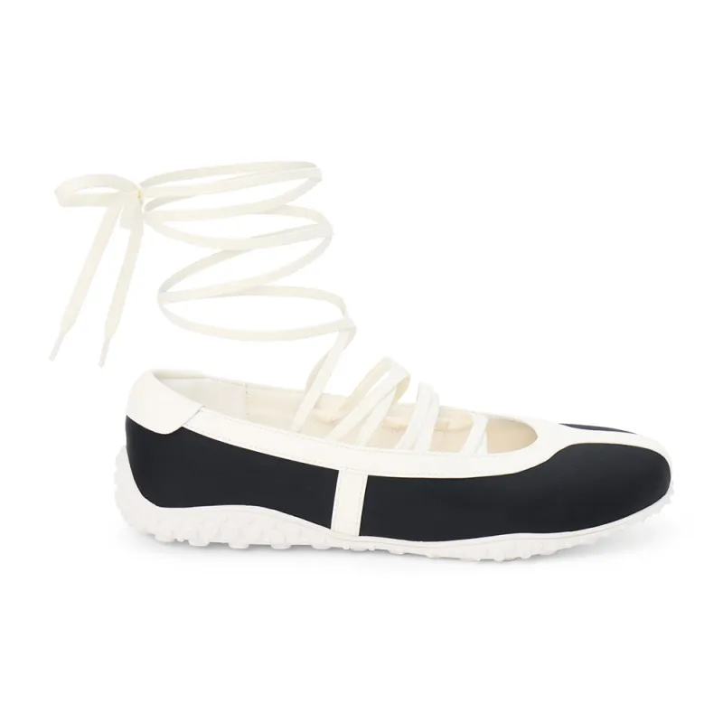Amelie Sneakerina made by Matisse