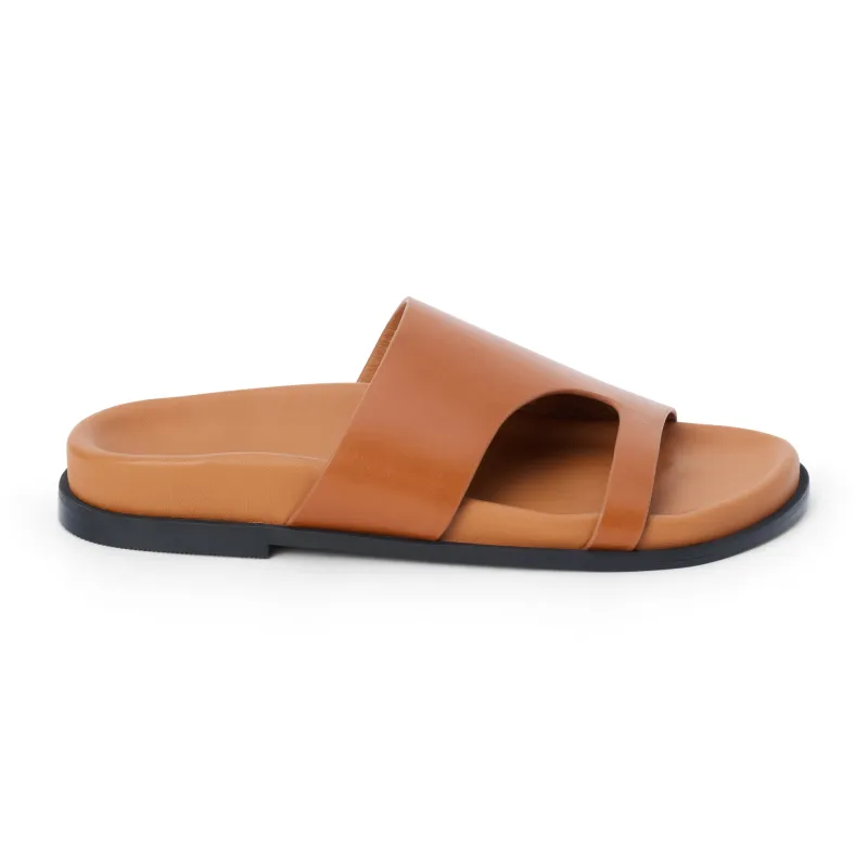 Tanner Slide Sandal made by Matisse
