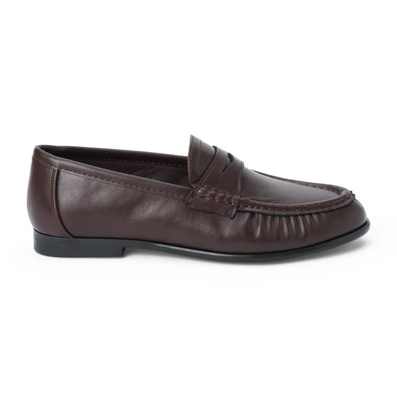 Carlton Penny Loafer made by Matisse