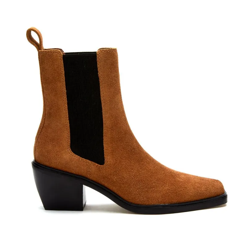 Ellis Chelsea Boot sold by Matisse