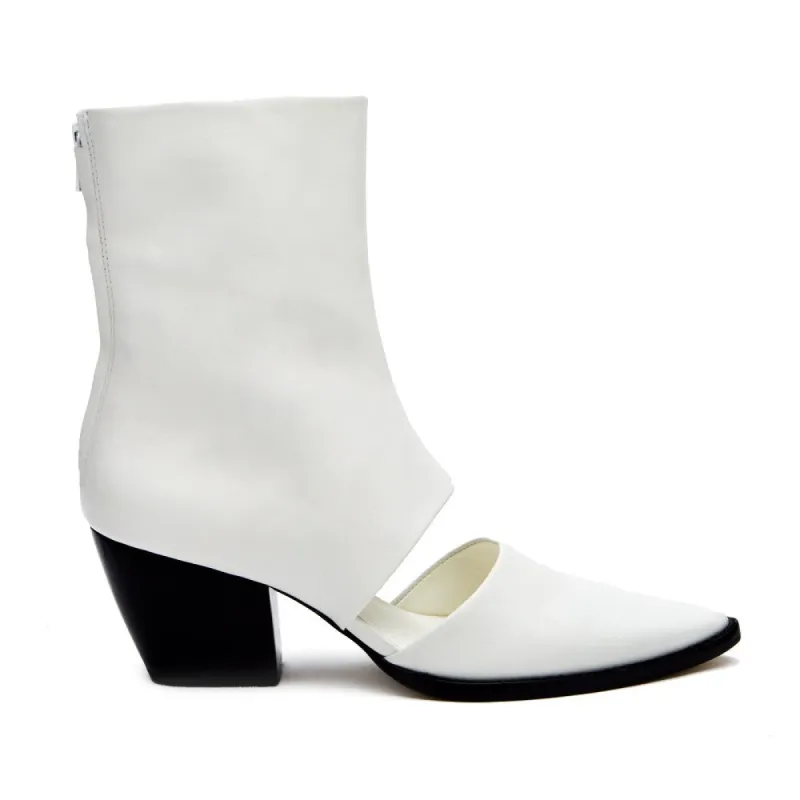 Caroline Ankle Boot sold by Matisse