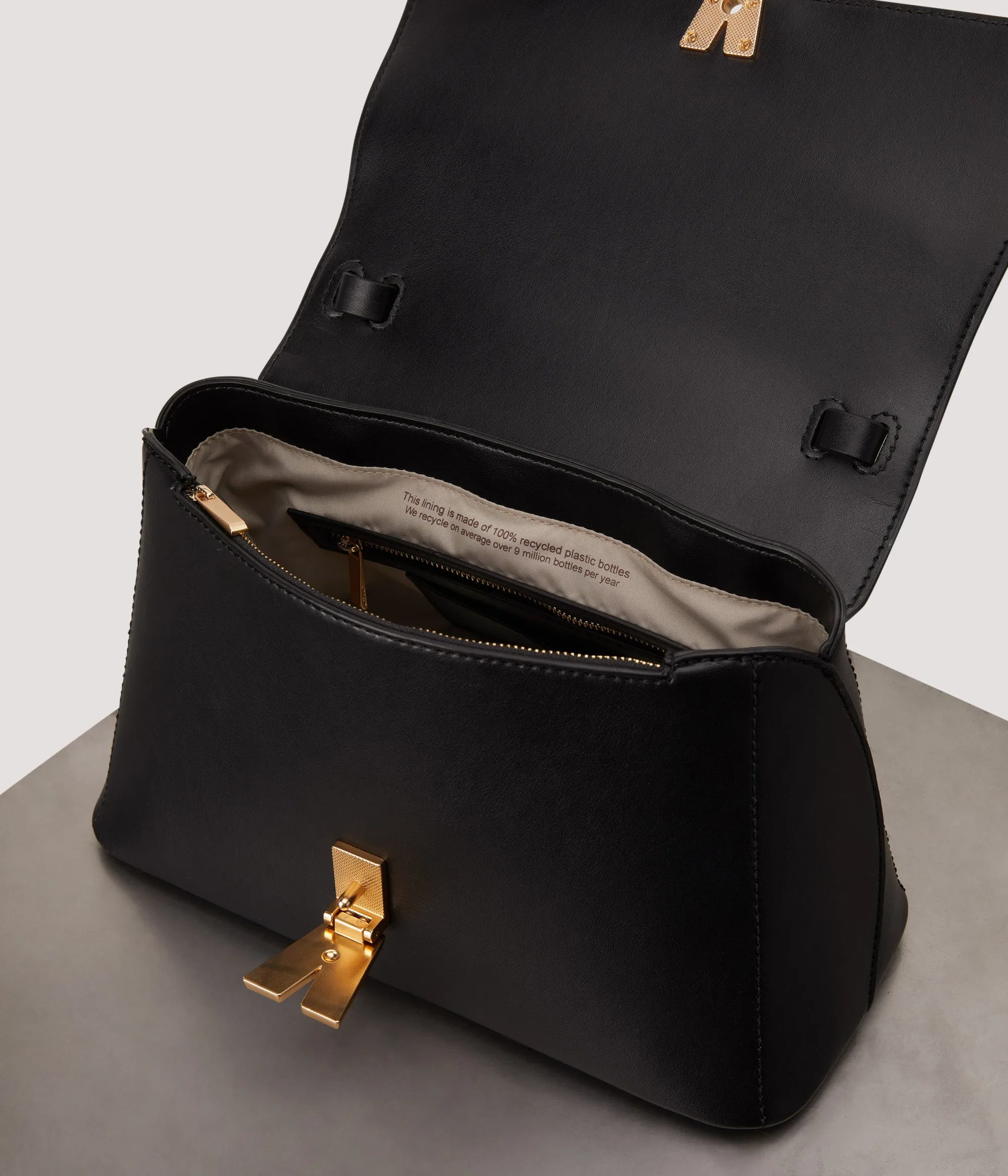 GEAN Large Vegan Crossbody Bag - UPPEAL™ sold by Matt & Nat product image thumbnail 4