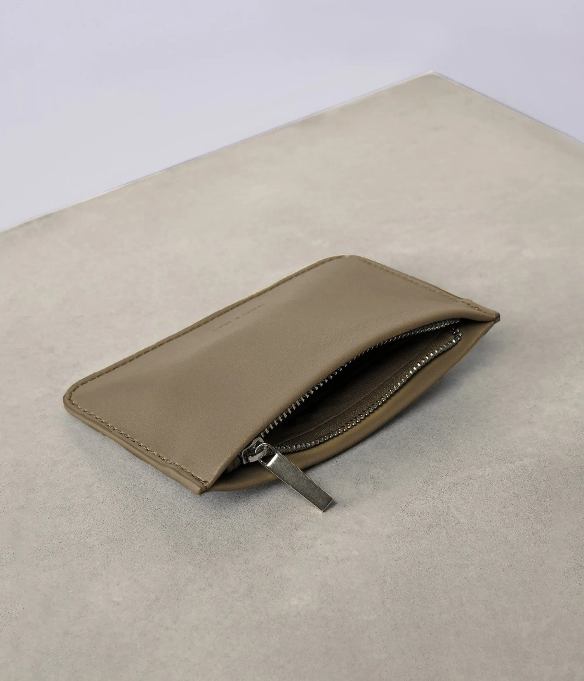 LELE Vegan Wallet - UPPEAL™ sold by Matt & Nat product image thumbnail 3