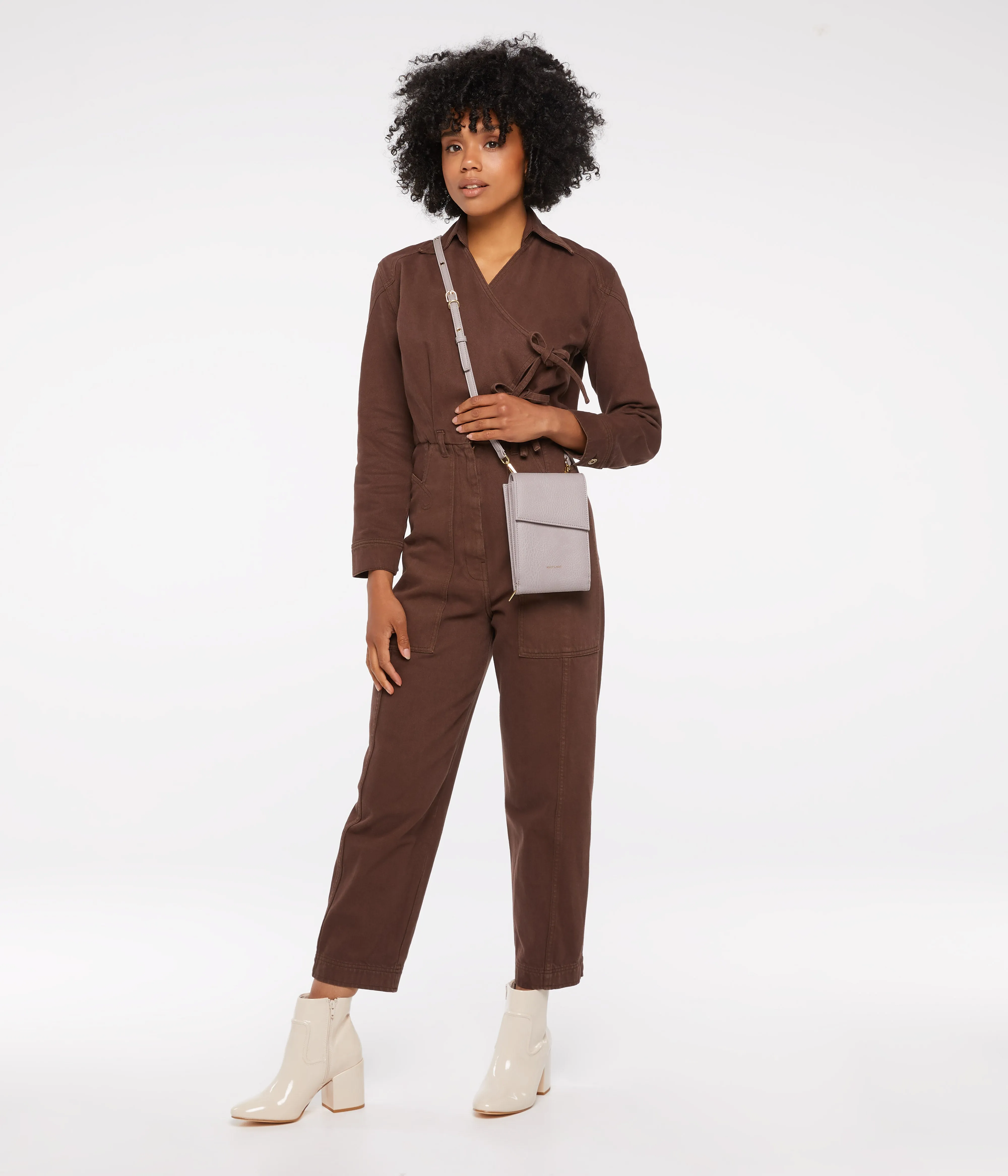 MET Vegan Crossbody Wallet - Dwell sold by Matt & Nat product image thumbnail 2