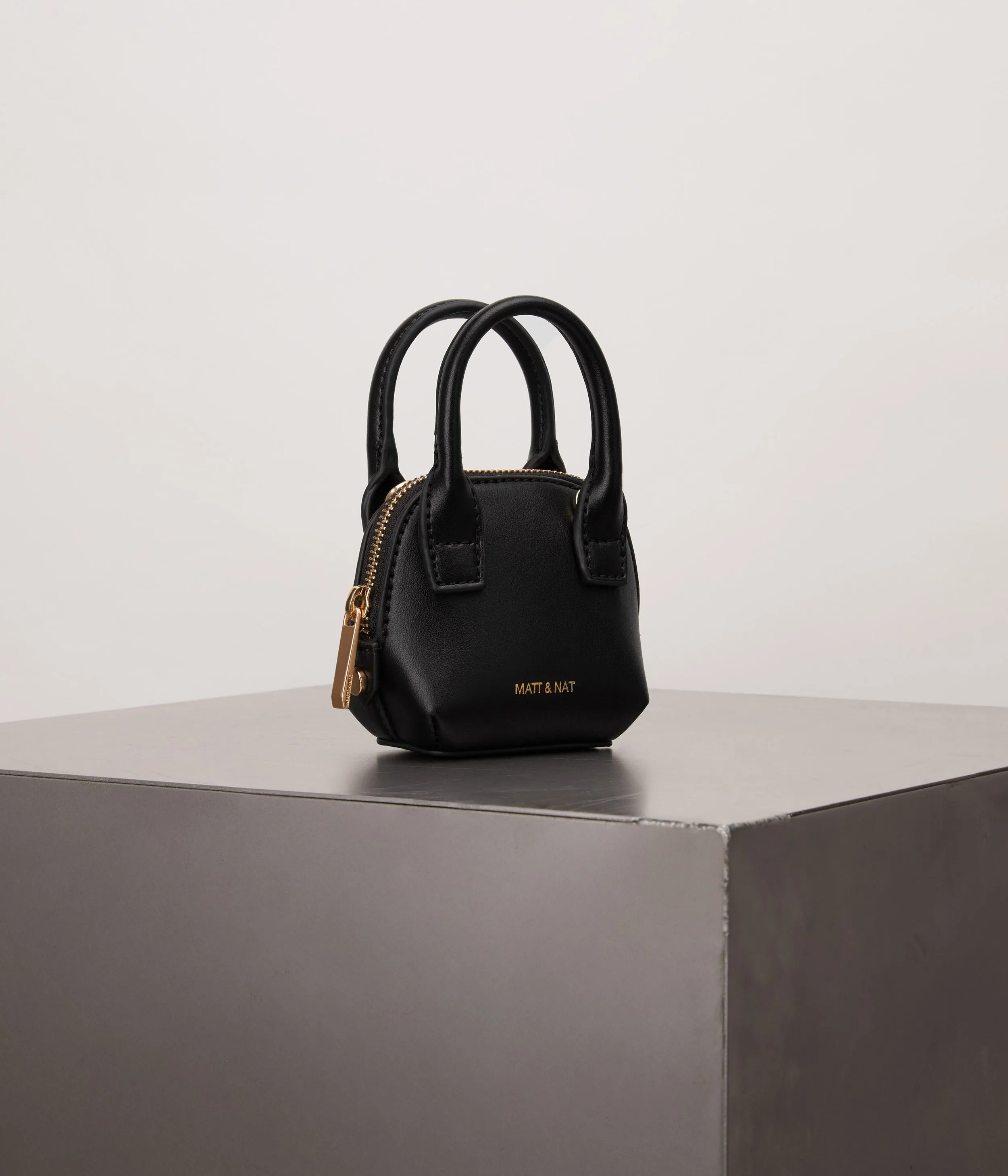 GESSI PICO Vegan Crossbody Bag - UPPEAL™ sold by Matt & Nat product image thumbnail 3