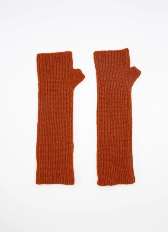 Suri Alpaca Gloves sold by Matta