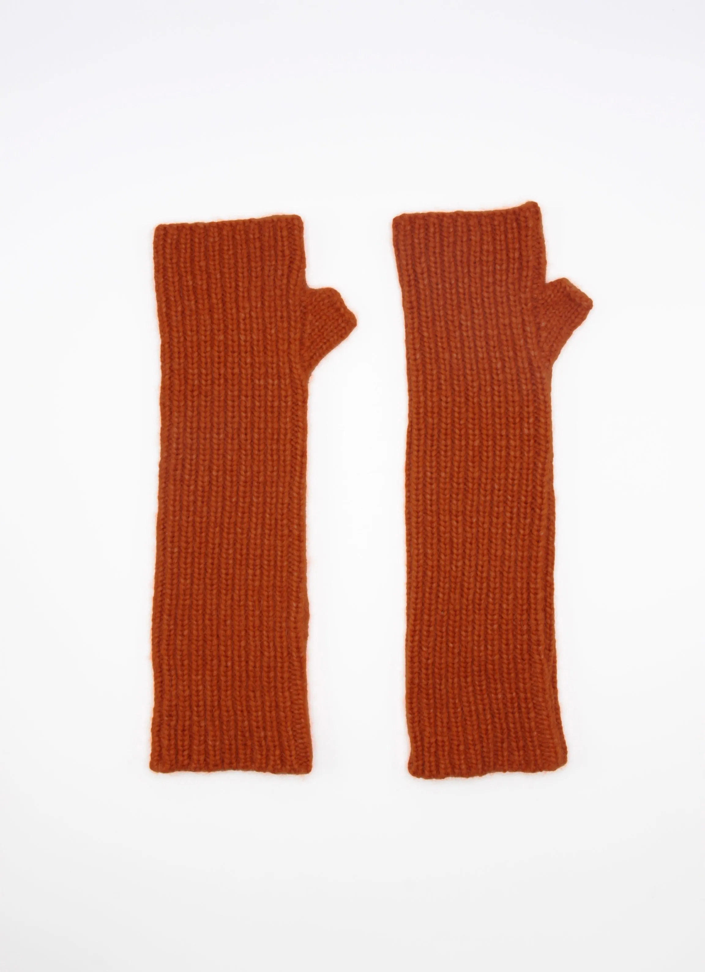 Suri Alpaca Gloves sold by Matta