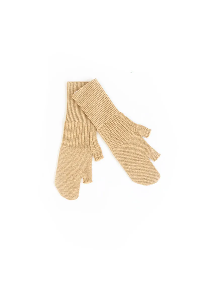 Antipast Lamb Wool Gloves sold by Matta