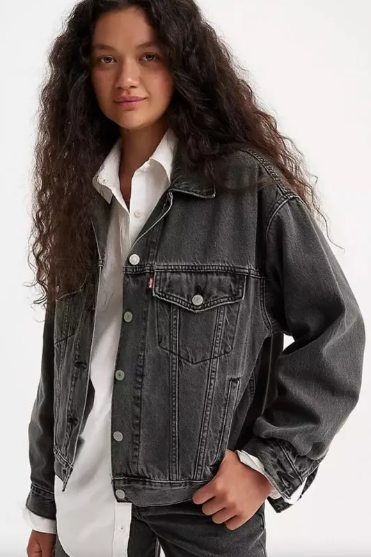 Levi's 90s Trucker Jean Jacket sold by Maude