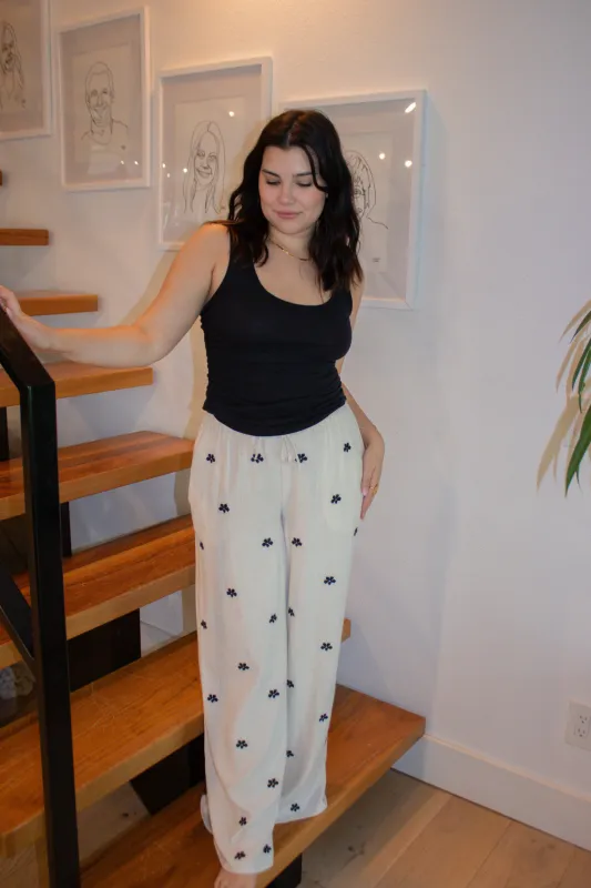 Cami Scoop Neck Tank Top - Black sold by Maude