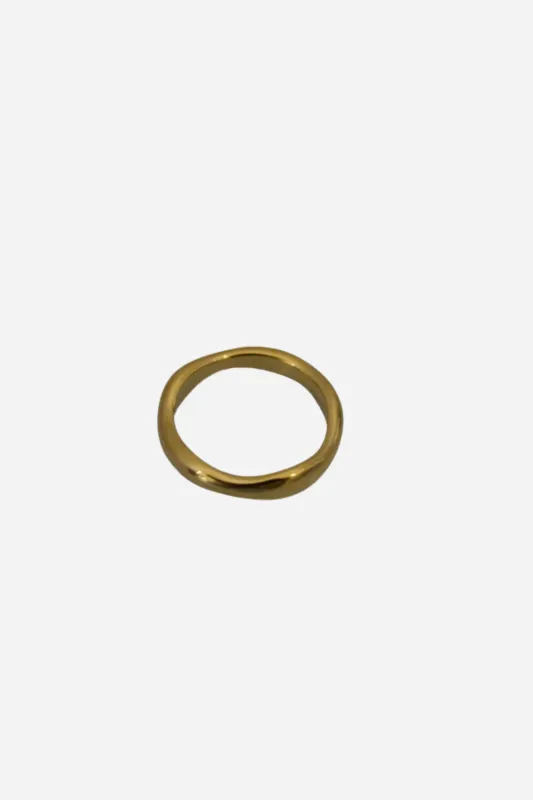 18K Camille Wavy Gold Ring sold by Maude