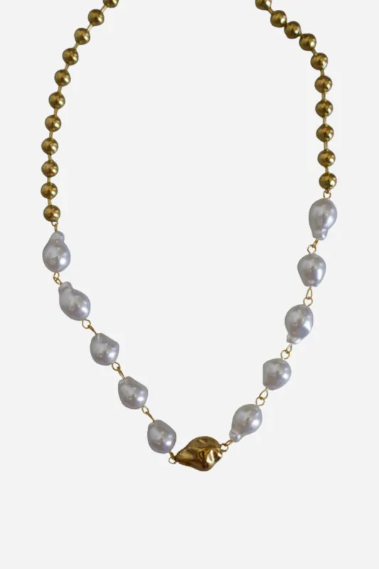 18K Kylie Pearl Necklace sold by Maude