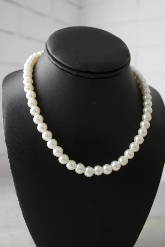 18K Nicole Pearl Necklace sold by Maude