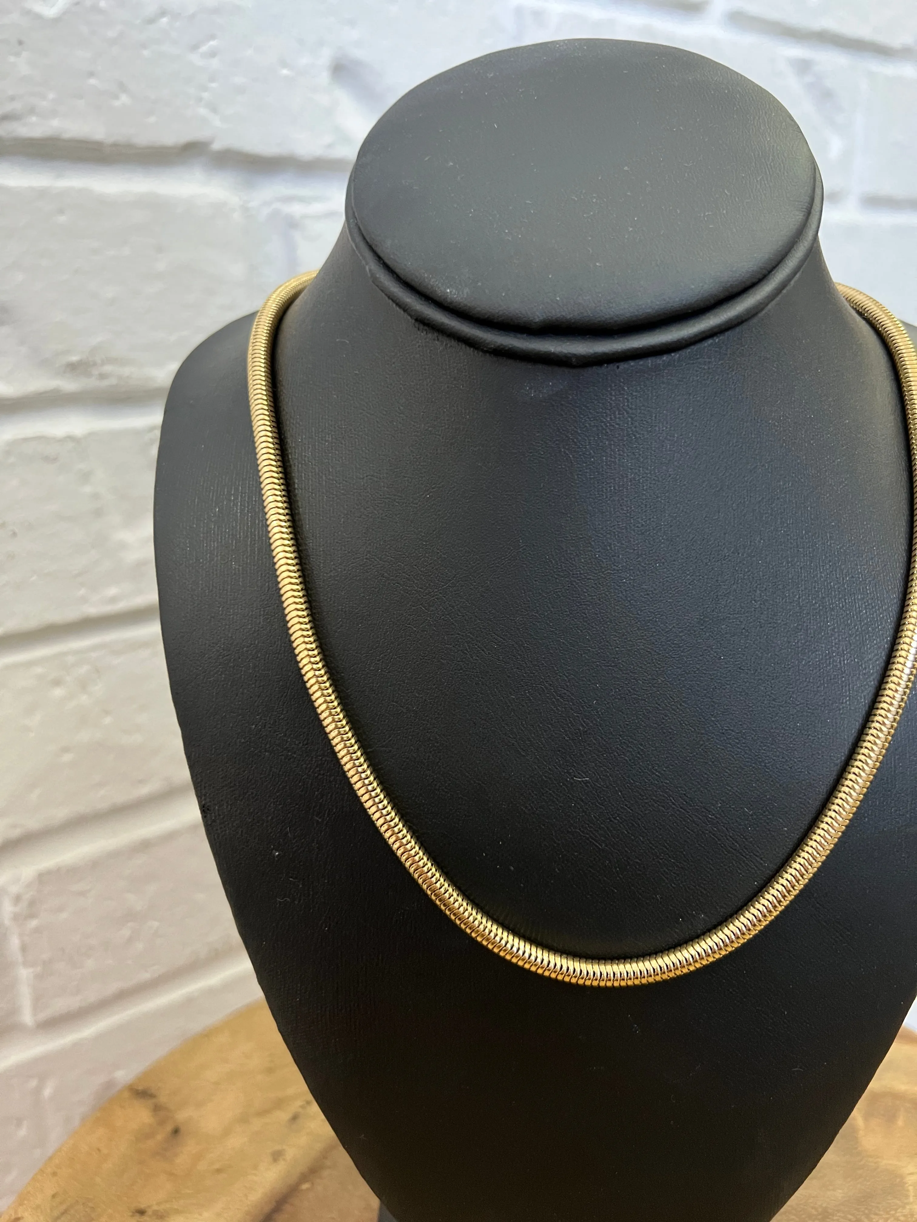 18K Lola Snake Chain Necklace sold by Maude product image thumbnail 2